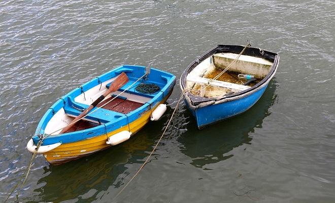Лодки с веслами